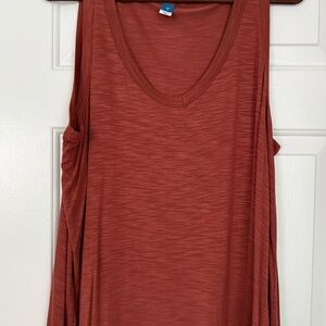 Elegant Rust V-Neck Tank Top Luxe